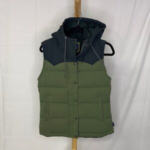 Patagonia Women’s Hooded Bivy Vest